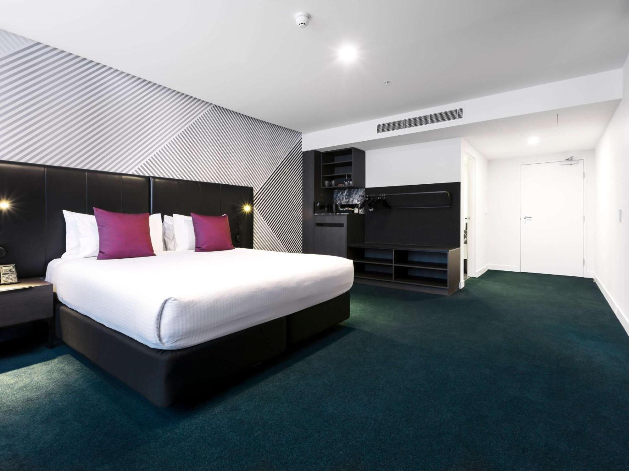 Movenpick Hotel Melbourne On Spencer エクステリア 写真